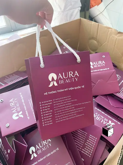Túi giấy thẩm mỹ viện Aura Beauty – ảnh 4